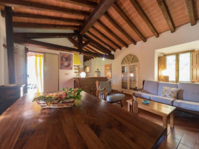 Peaceful chalet with private pool, San Marcello Pistoiese